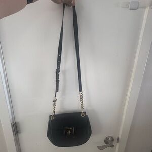 Crossbody Michael kors Black pebble leather with gold hardware